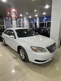 کرایسلەر 200